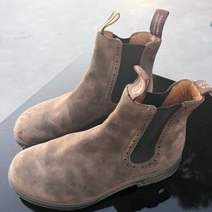 Blundstone size 11 boots